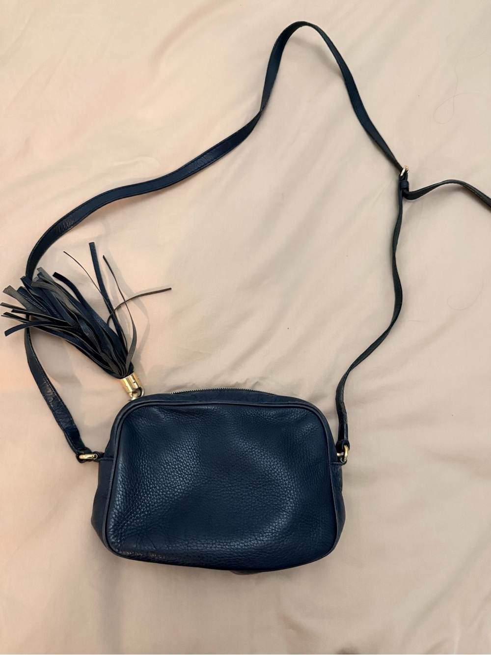 Gucci Navy Pebbled Leather Crossbody with Tassel - Picture 3 of 4